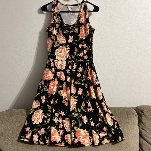 LuLaRoe Dresses & Skirts - LulaRoe black floral dress